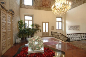 Palazzo Arrivabene B&B